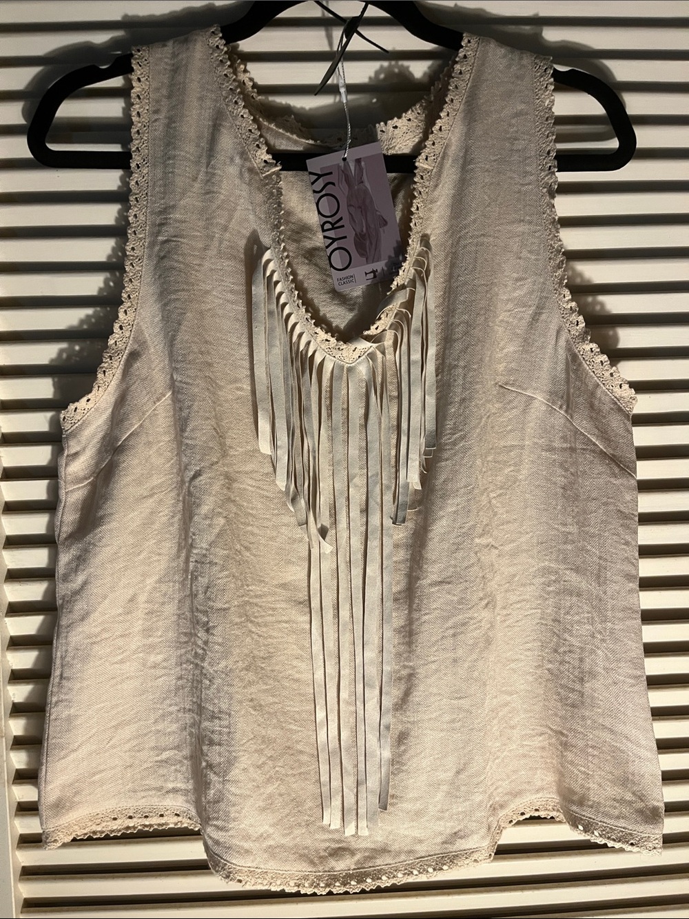 Western Fringe V-neck top Size XL- Boho 1/4” lace trim Sleeveless
